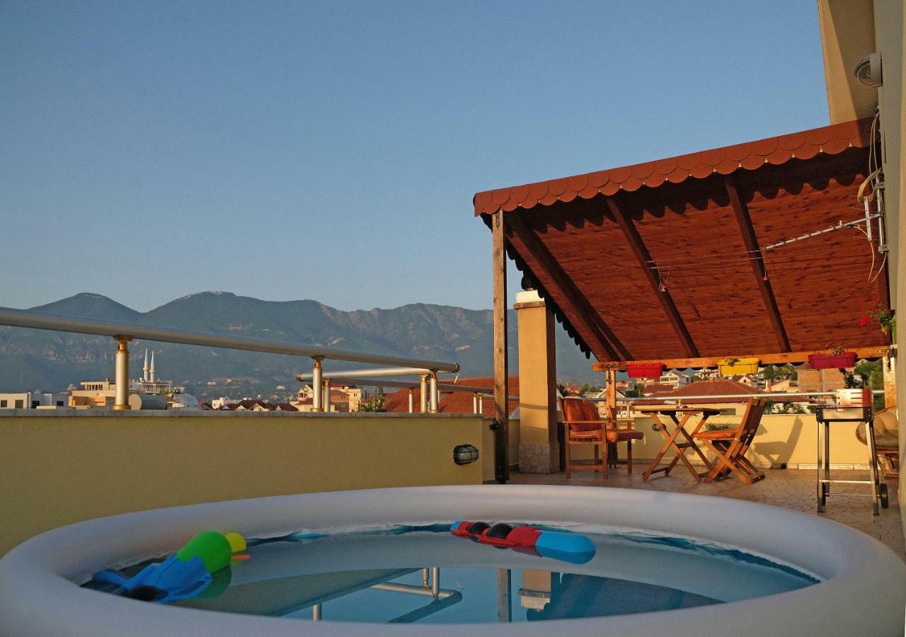 Friends Terrace Apartment Tirana Exterior foto